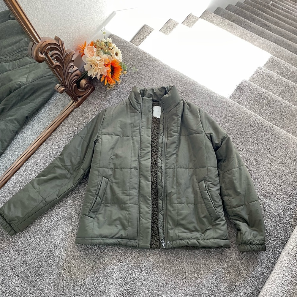 Thread & Supply Puffer